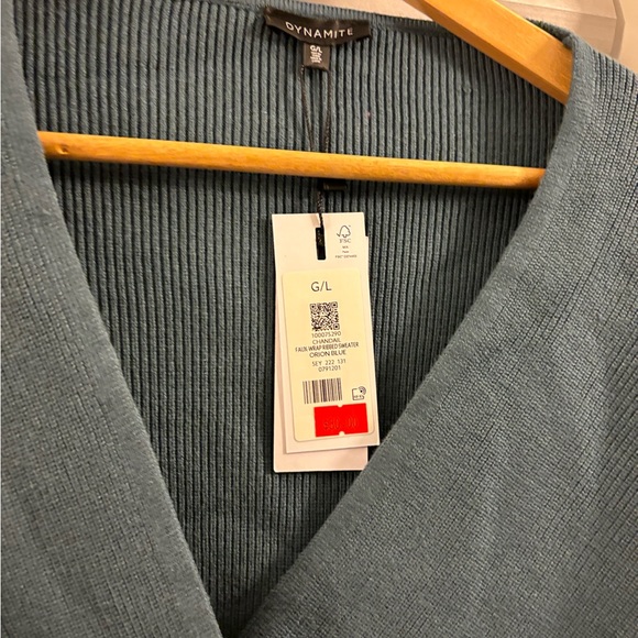 Dynamite sweater - Picture 2 of 3